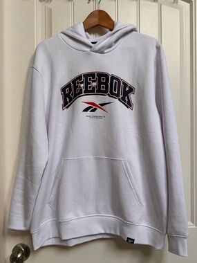 NWOT Reebok Men's Classics Varsity Logo Hoodie in White. Size XL